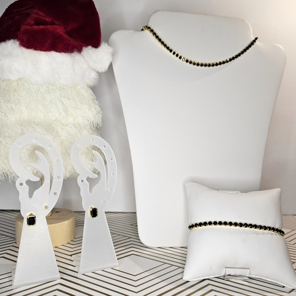 NWT Set